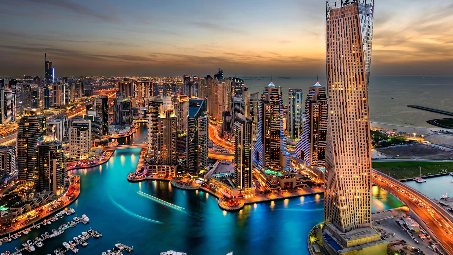 Dubai Property Market Records AED 431 Billion in Deals in First Half of 2025
